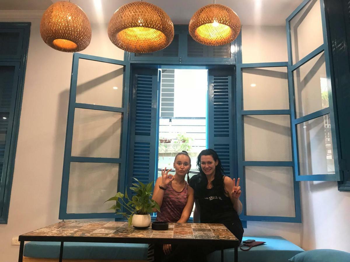 Alley Garden Homestay Hanoi Exterior photo